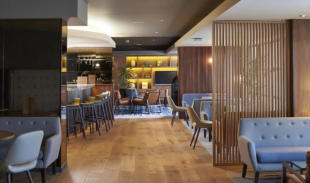 מלון Doubletree By Hilton London Excel