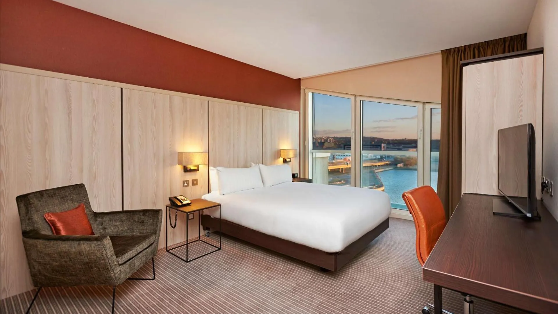 Hotel Doubletree By Hilton London Excel