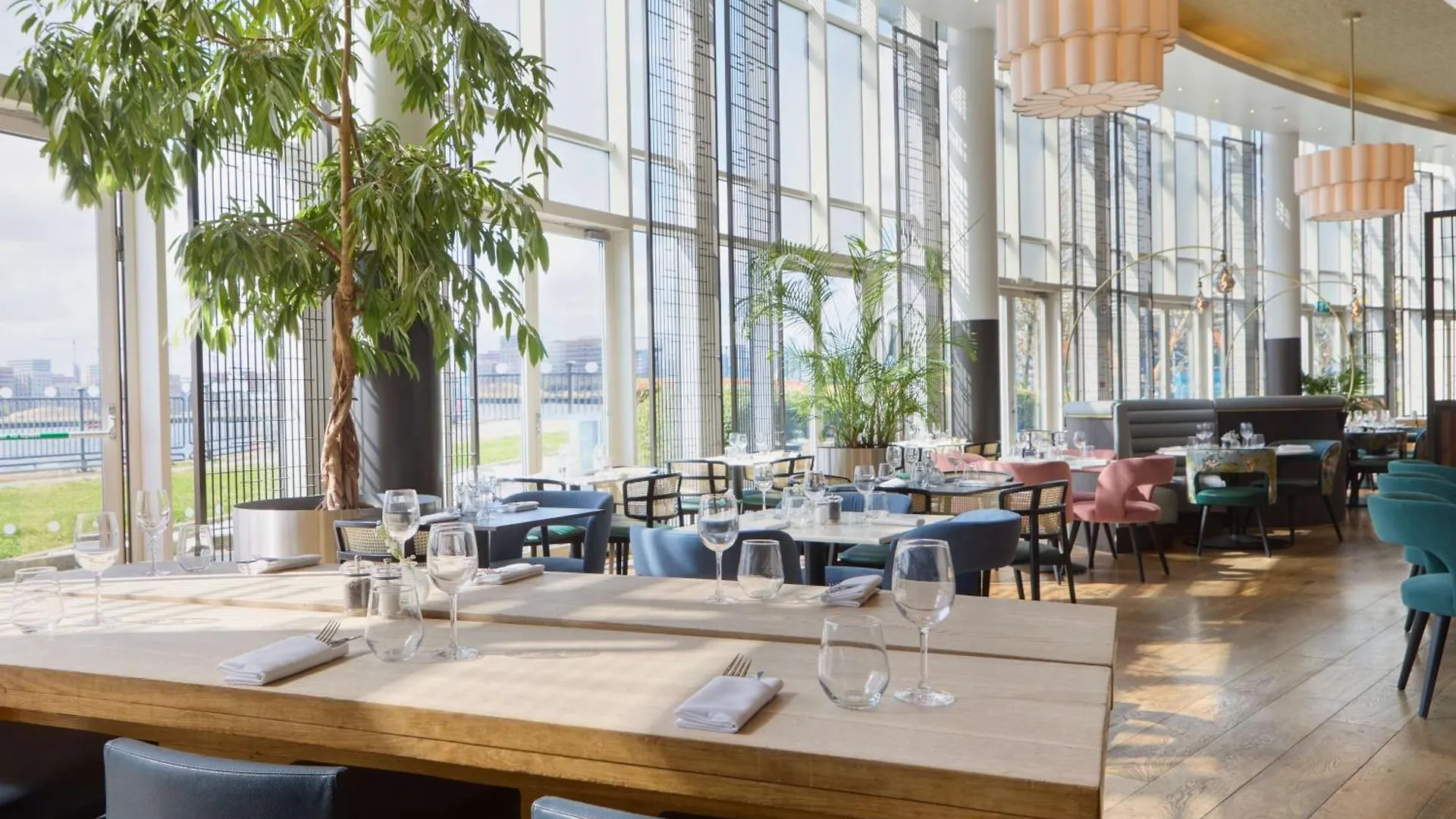 מלון Doubletree By Hilton London Excel