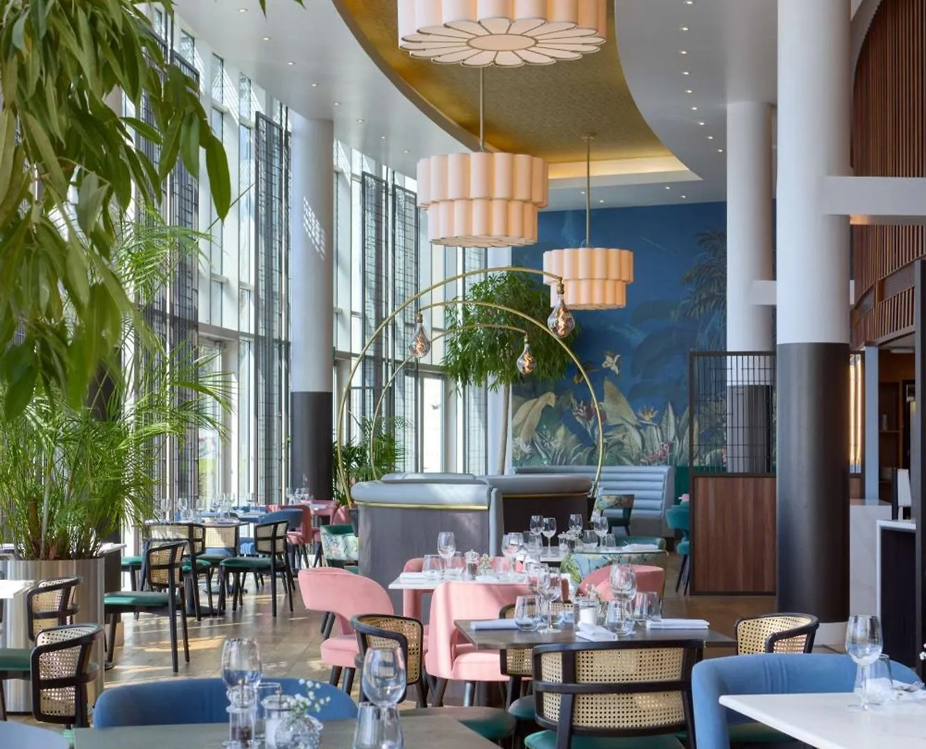 מלון Doubletree By Hilton London Excel 4*,